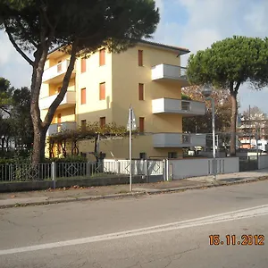 Aparthotel Amanda, Lido Adriano