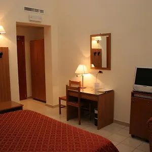 https://hotel-adria-bari.barihotels.org
